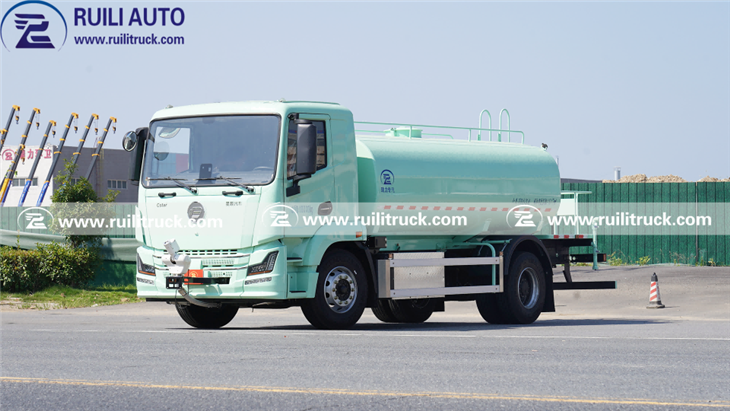 18 Ton Pure Electric Water Sprinkler Truck For Road Dust Suppression & Green Irrigation factory