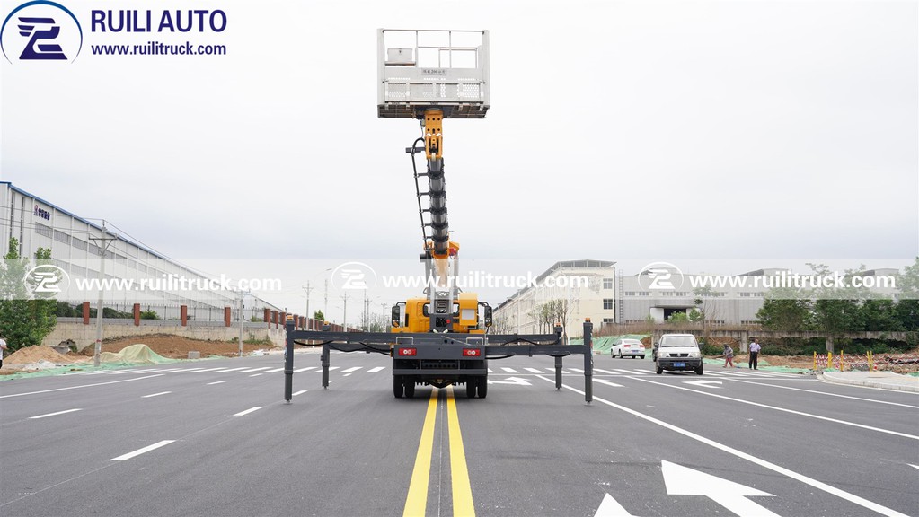 Aerial Platform Truck12 Aerial Platform Truck12